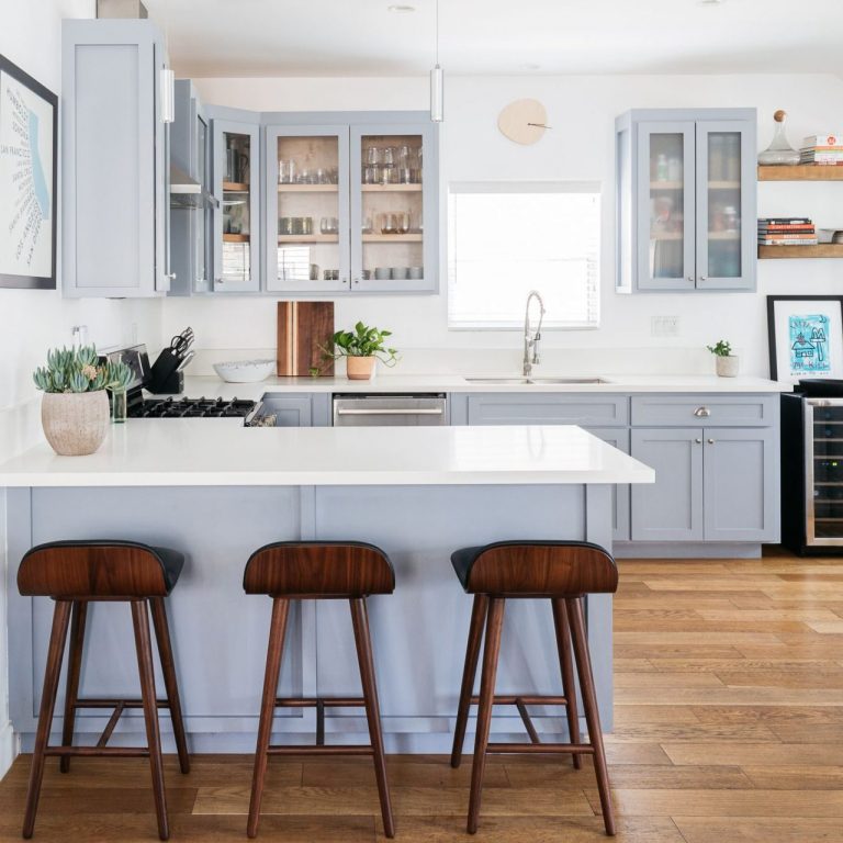 Multi-Head Light Fixtures: Illuminate Your Space with Versatile and Functional Lighting Solutions