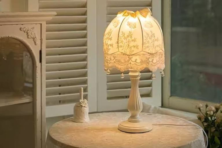 Elegant Lace Table Lamp for Cozy Bay Window Nook