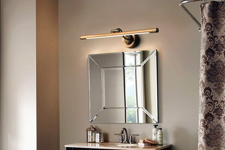 Timeless Elegance: French Vintage Brass Bathroom Mirror Lamp